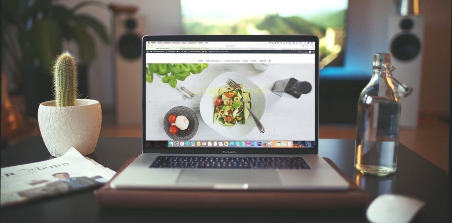 Wie setzt du eine Webseite für deinen Betrieb auf?