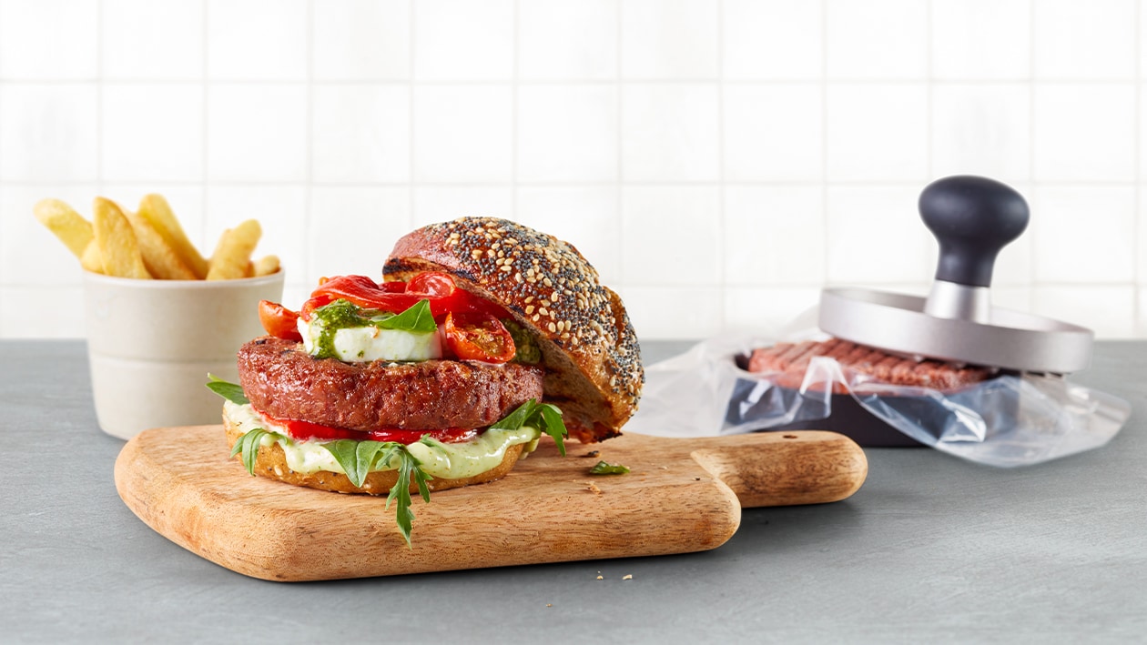 Raw No Beef Burger Caprese –  