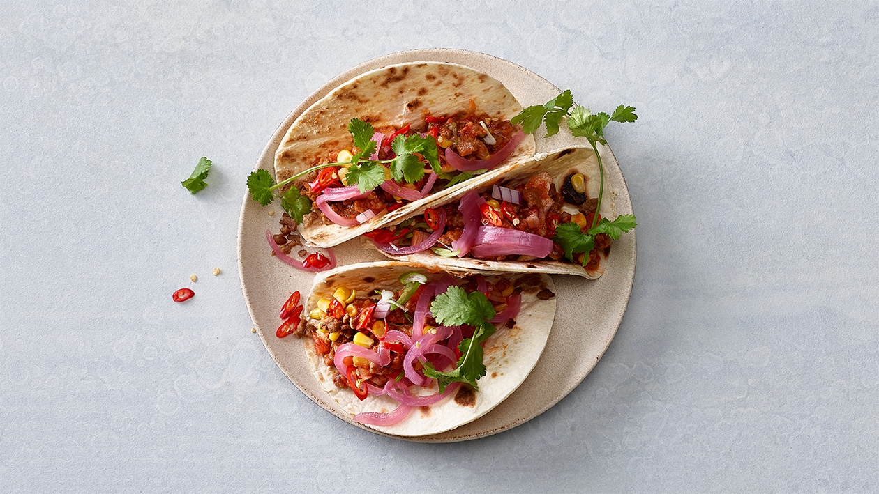 Vegane-Tacos mit eingelegten roten Zwiebeln –  