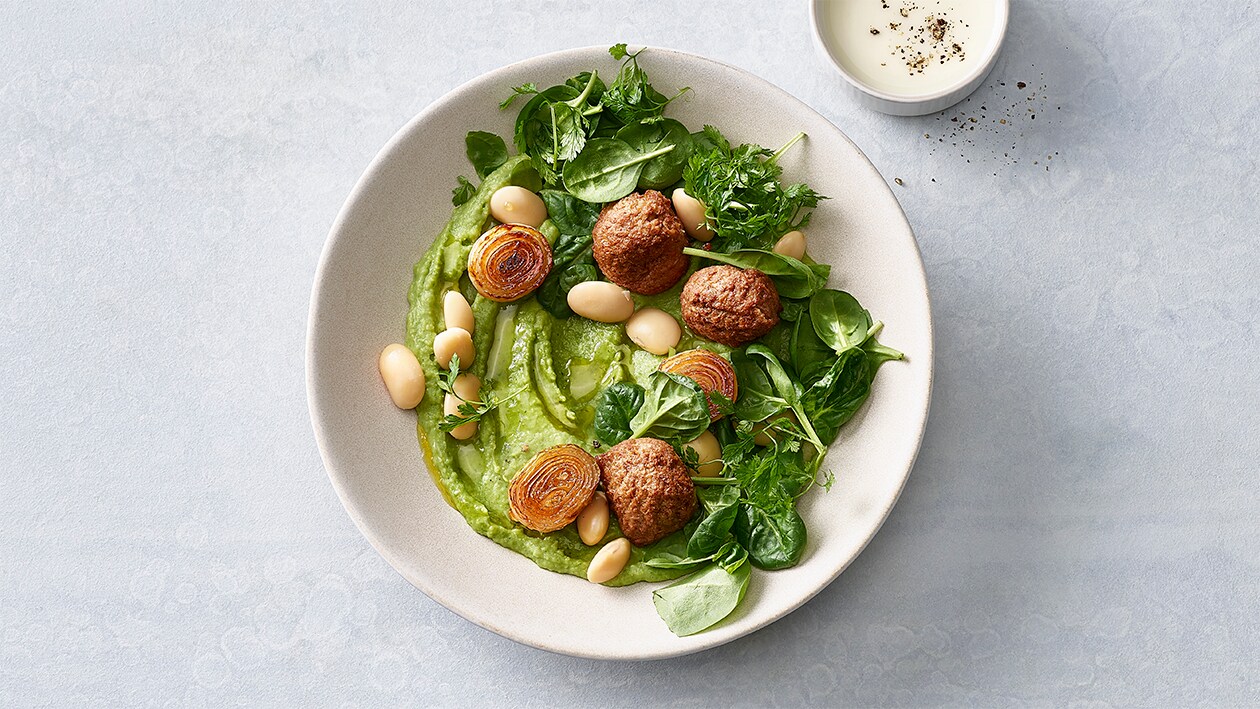 Weißebohnen-Zwiebelhumus-Bowl mit Vegetarian Minced Balls – Weißebohnen-Zwiebelhumus-Bowl mit Vegetarian Minced Balls –