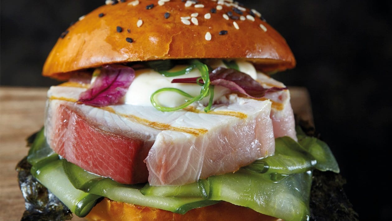 Hamachi Burger –  