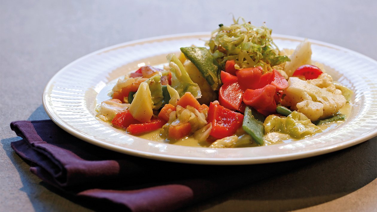 Gemüsse-Potpourri auf Nuss-Limonen-Sauce