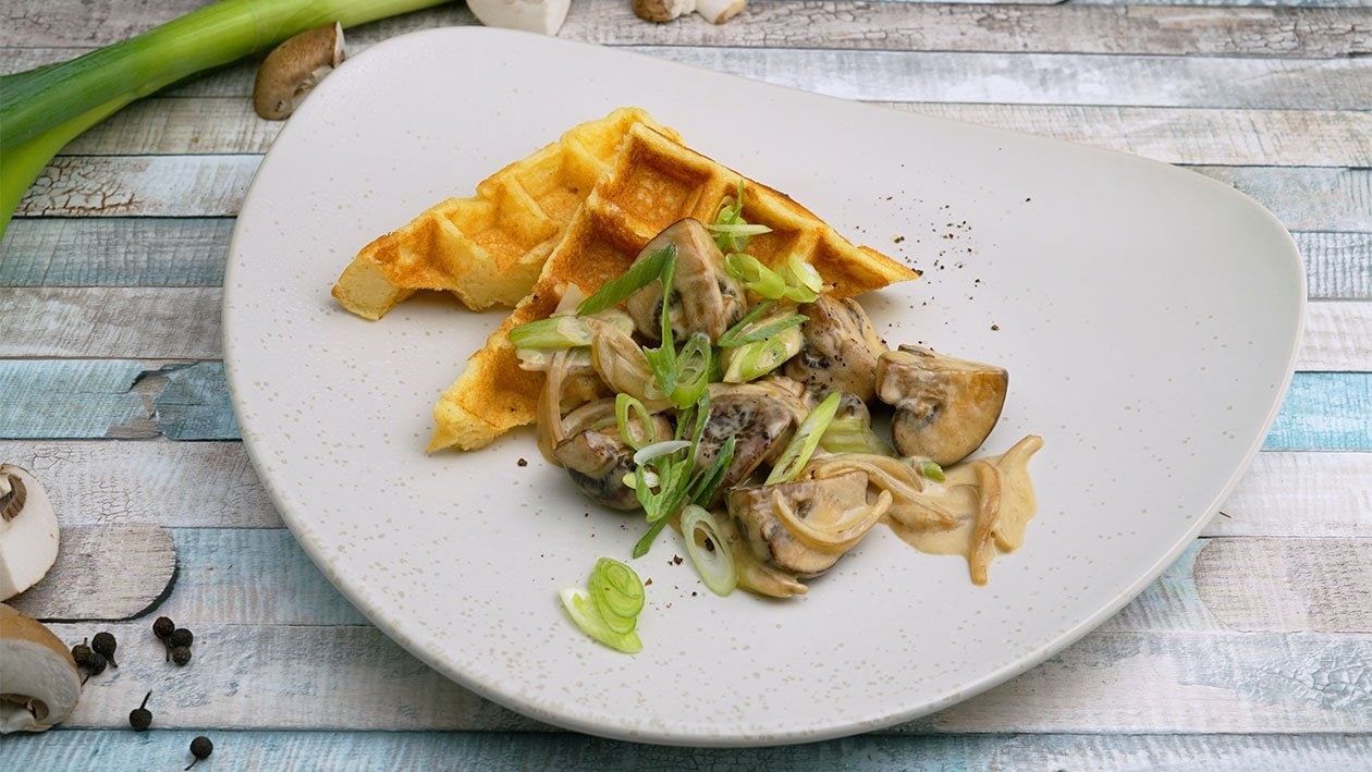 Waldpilz - Waffel mit Champignon a la Creme – Waldpilz - Waffel mit Champignon a la Creme –