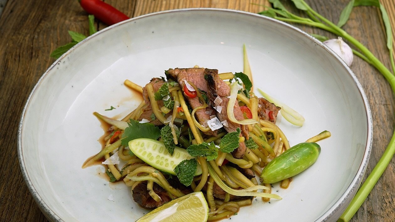 Thailändischer Rindfleisch Salat – Thailändischer Rindfleisch Salat –