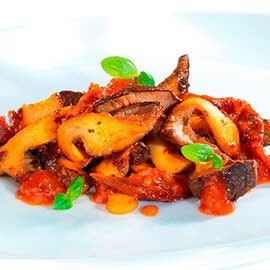 Kräutersaitlinge alla Italianna mit eingelegten Tomaten Kräutersaitlinge alla Italianna mit eingelegten Tomaten