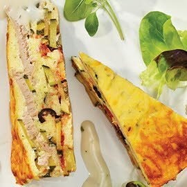 Provenzalischer Zucchini-Thunfisch-Auflauf mit Käsecreme Provenzalischer Zucchini-Thunfisch-Auflauf mit Käsecreme