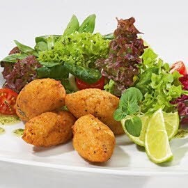 Taboulékrusteln mit buntem Sommersalat Taboulékrusteln mit buntem Sommersalat