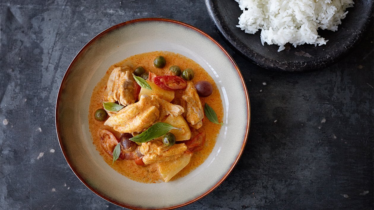 Rotes Hähnchen-Curry nach thailändischer Art – Rotes Hähnchen-Curry nach thailändischer Art –