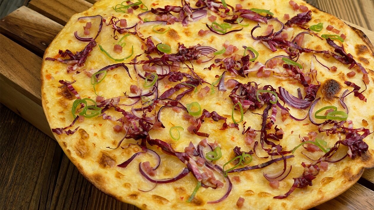 Flammkuchen Asia Style mit Radicchio – Flammkuchen Asia Style mit Radicchio –