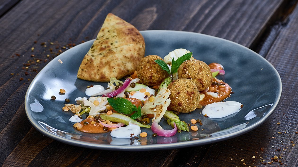 Linsendal mit Falafel – Linsendal mit Falafel –