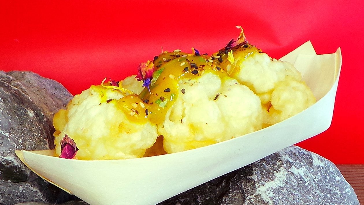 Blumenkohl Tempura mit Currysauce Blumenkohl Tempura mit Currysauce