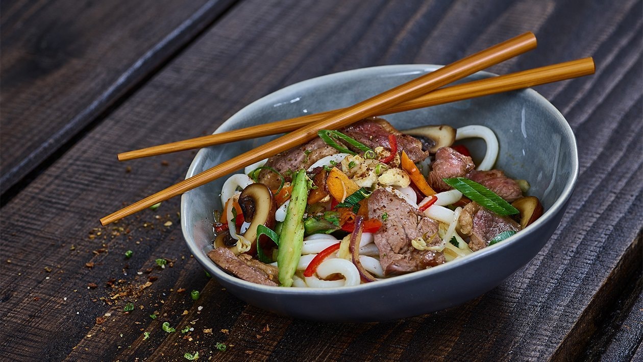 Udon Suppe mit Rindfleisch – Udon Suppe mit Rindfleisch –