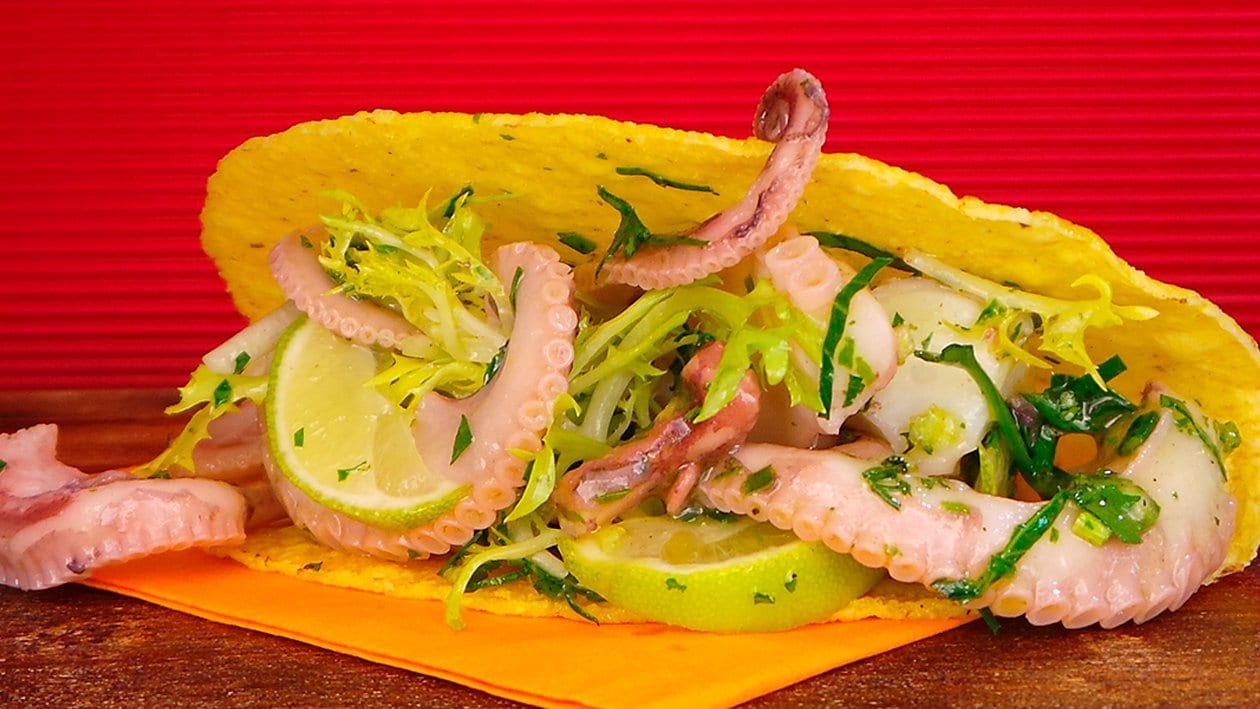 Pulpo Ceviche im Taco mit Chipotle Limetten Sauce –  