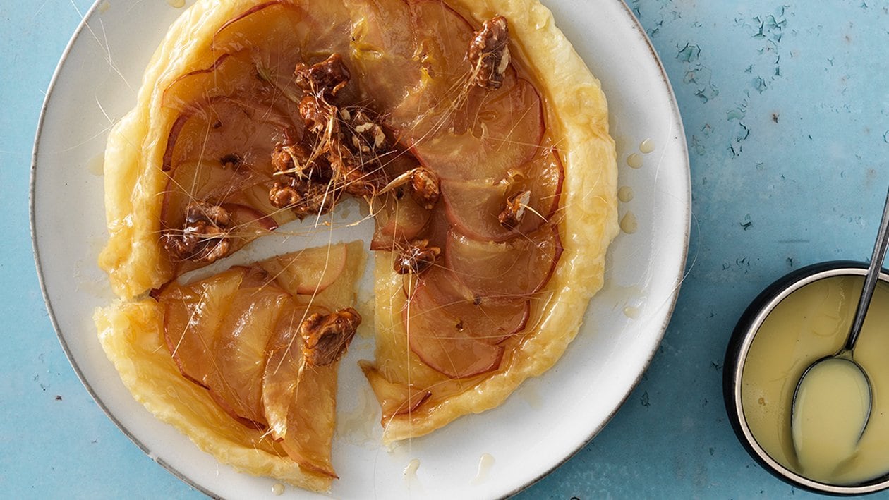 Tarte Tatin mit Vanillesauce –  