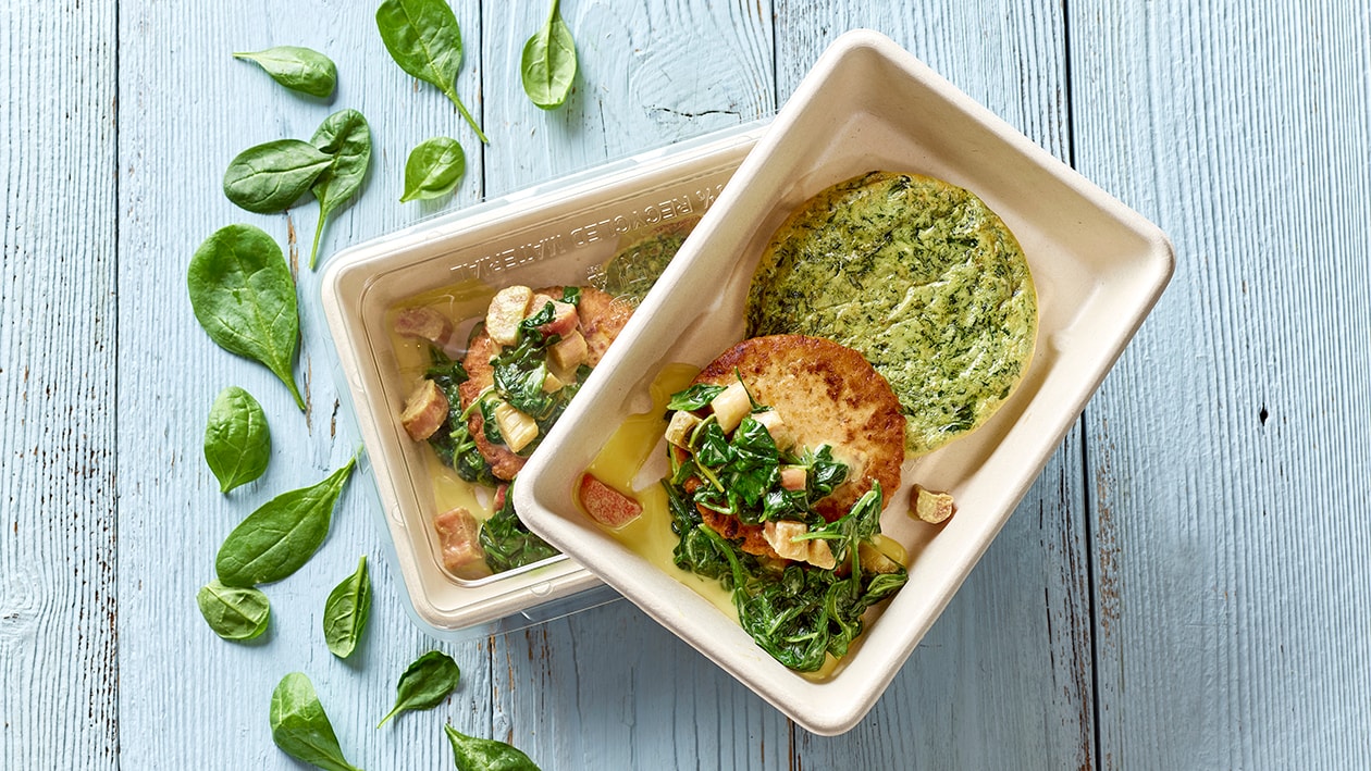 Rucola Waffel, mit No Chicken Burger, gestovten Spinat und Rhabarber – Rucola Waffel, mit No Chicken Burger, gestovten Spinat und Rhabarber –