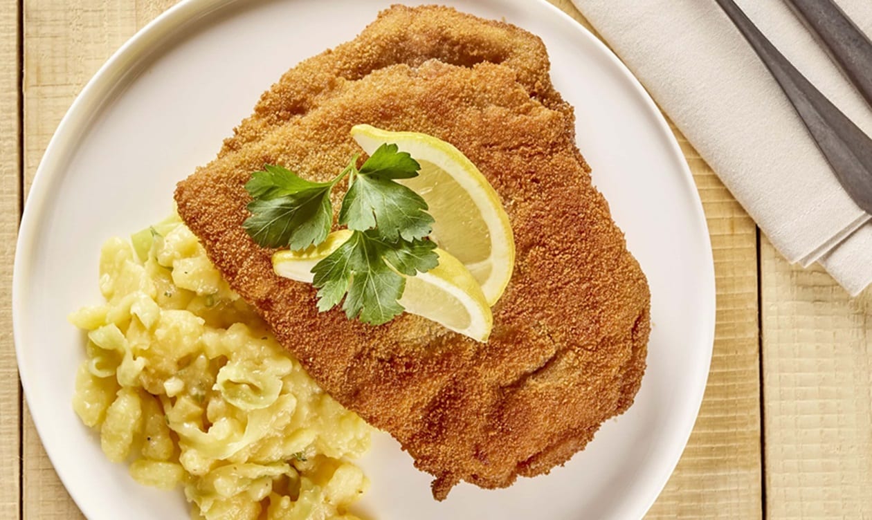 Cordon Bleu mit lauwarmen Kartoffel-Gurkensalat –  