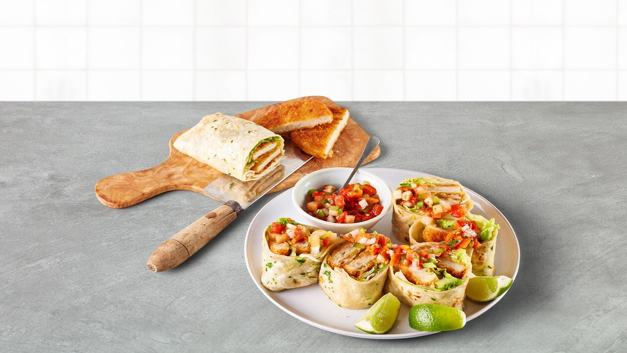 Crispy NoChicken Wrap mit Tomaten-Salsa – Crispy NoChicken Wrap mit Tomaten-Salsa –