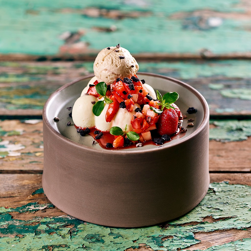 Erdbeere / Panna Cotta / Toffee Erdbeere / Panna Cotta / Toffee