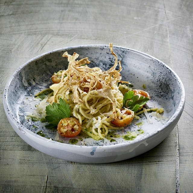 Petersilienwurzel / Spaghetti / Pesto