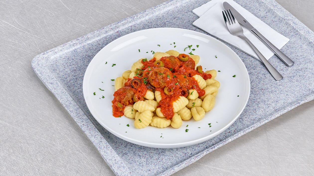 NoMeatballs in Tomatensauce und Gnocchi –  