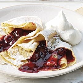 Crêpes mit Sauerkirschen