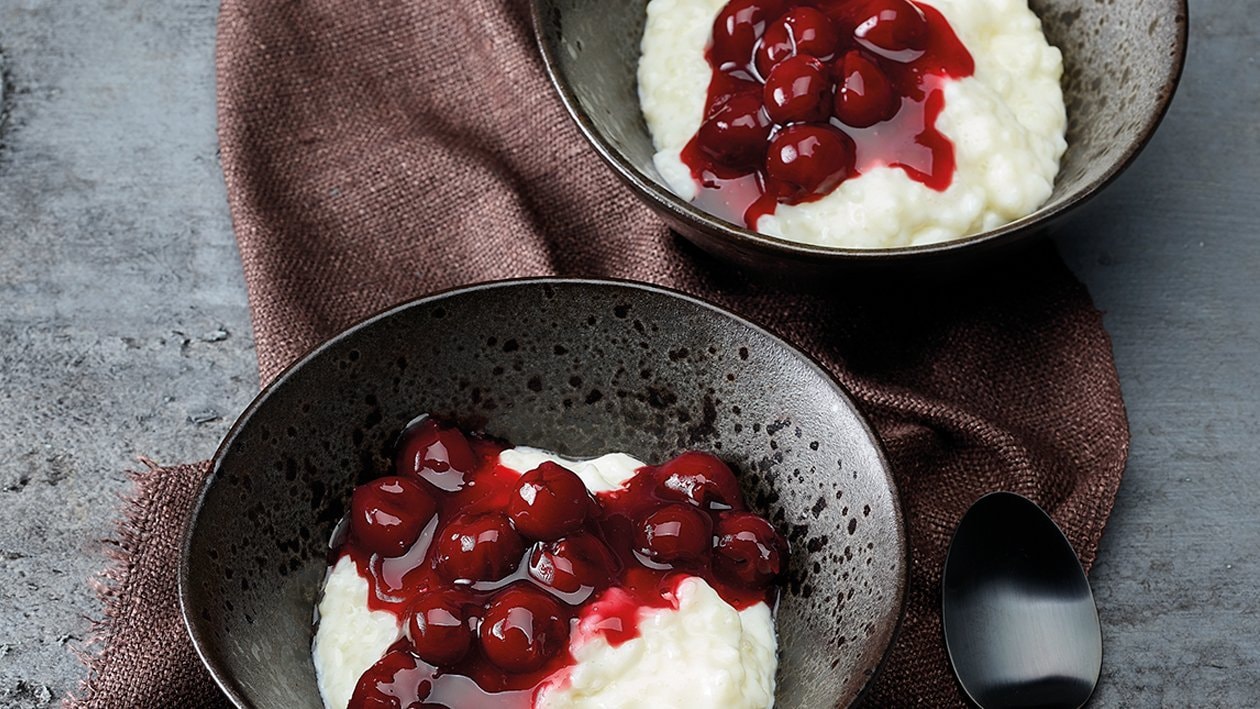 Milchreis mit Kirschen - süßer Reispudding mit Kirschen