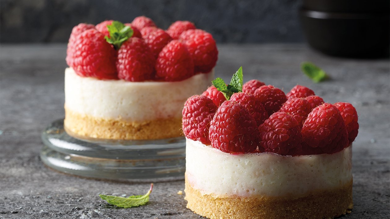 Milchreis-Törtchen mit Himbeeren –  