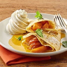Crêpes mit Aprikosen