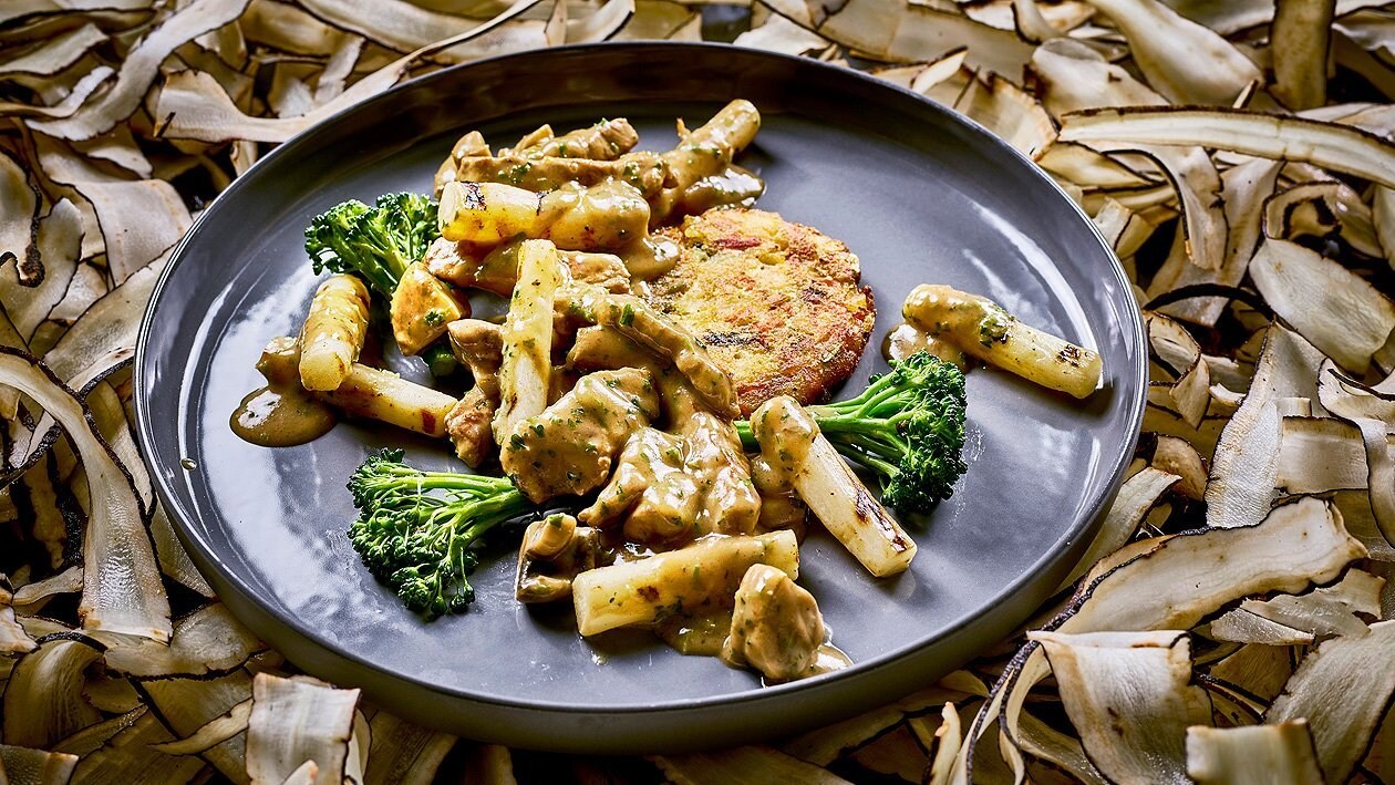 Geschnetzeltes an wildem Broccoli und Rösti – Geschnetzeltes an wildem Broccoli und Rösti –