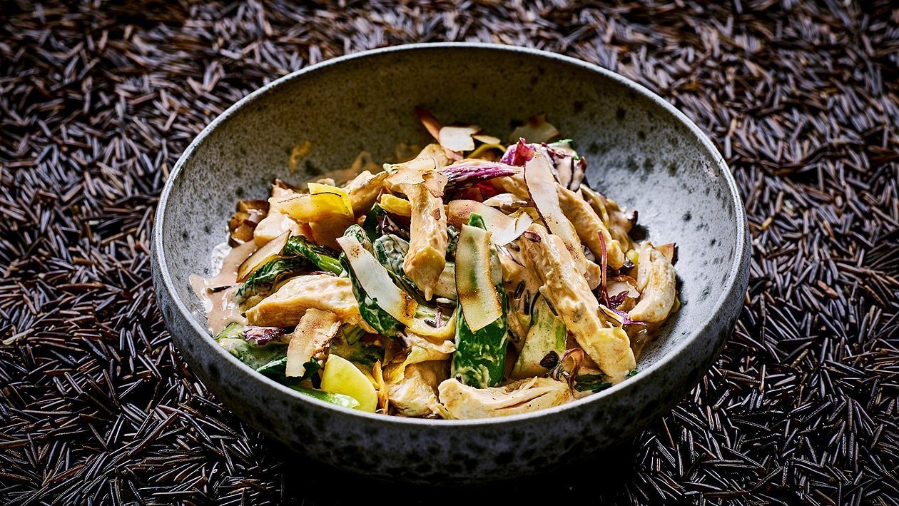 Thai Red Curry mit Jackfruit, Hähnchenstreifen, Pak Choi und Wildreis –  