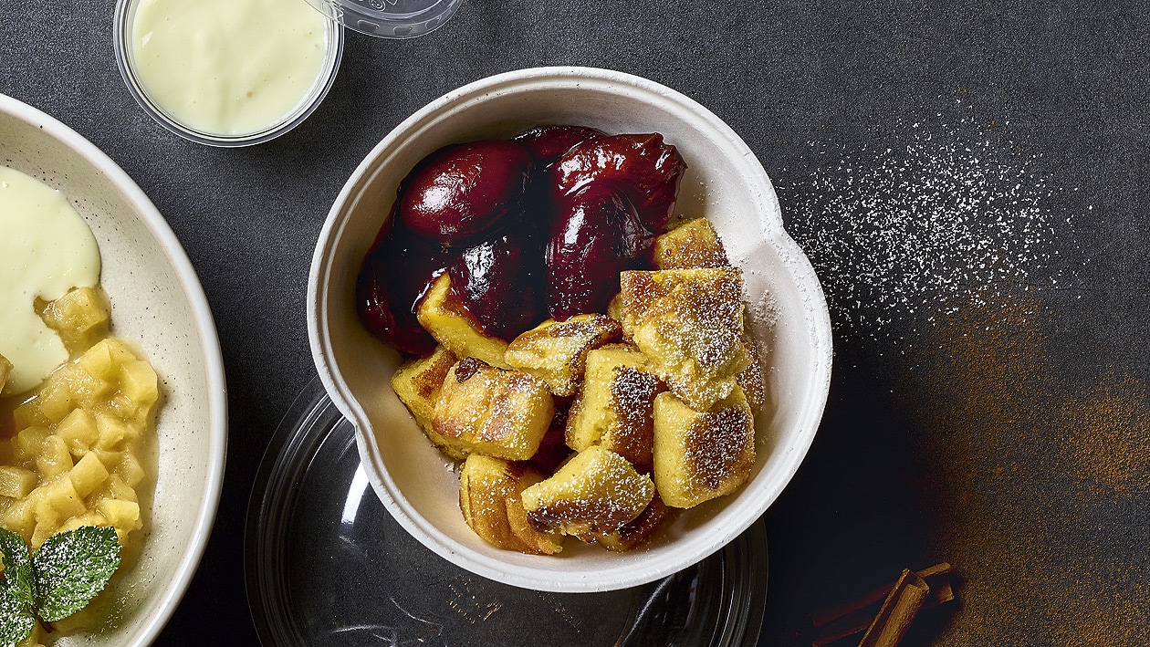 Kaiserschmarrn mit Pflaumenragout –  