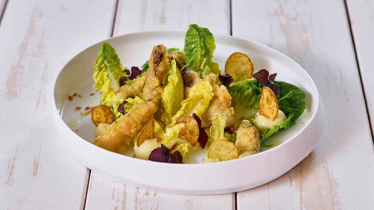 Tempura vom Spargel mit Salat – Tempura vom Spargel mit Salat –