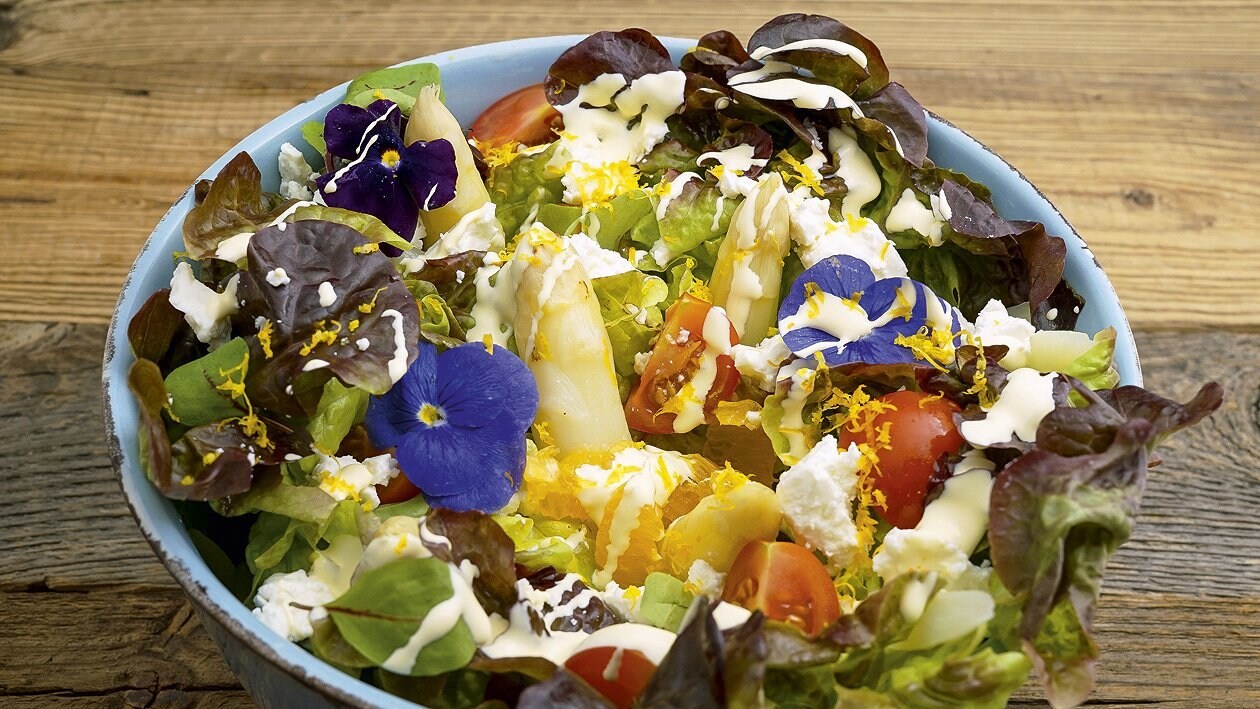 Spargelsalat mit Avocado und Schafkäse – Spargelsalat mit Avocado und Schafkäse –