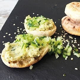 Gurken-Kräuteraufstrich vegan Gurken-Kräuteraufstrich vegan