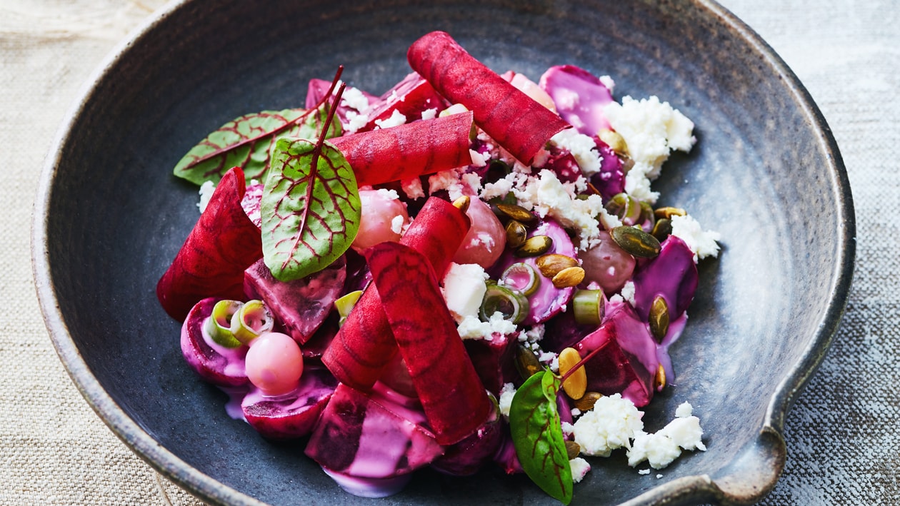 Rote-Bete-Salat mit Feta und Joghurt-Dressing –  