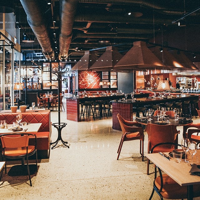Hotels & Restaurants