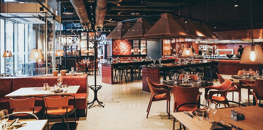 Hotels & Restaurants