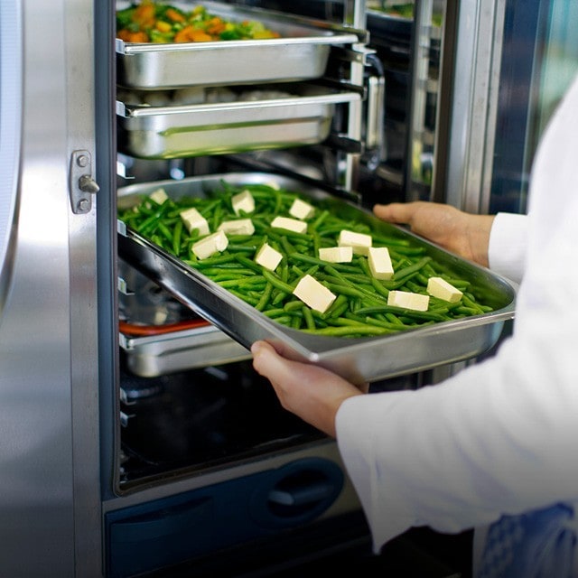 Effizient produzieren mit wenig Personal